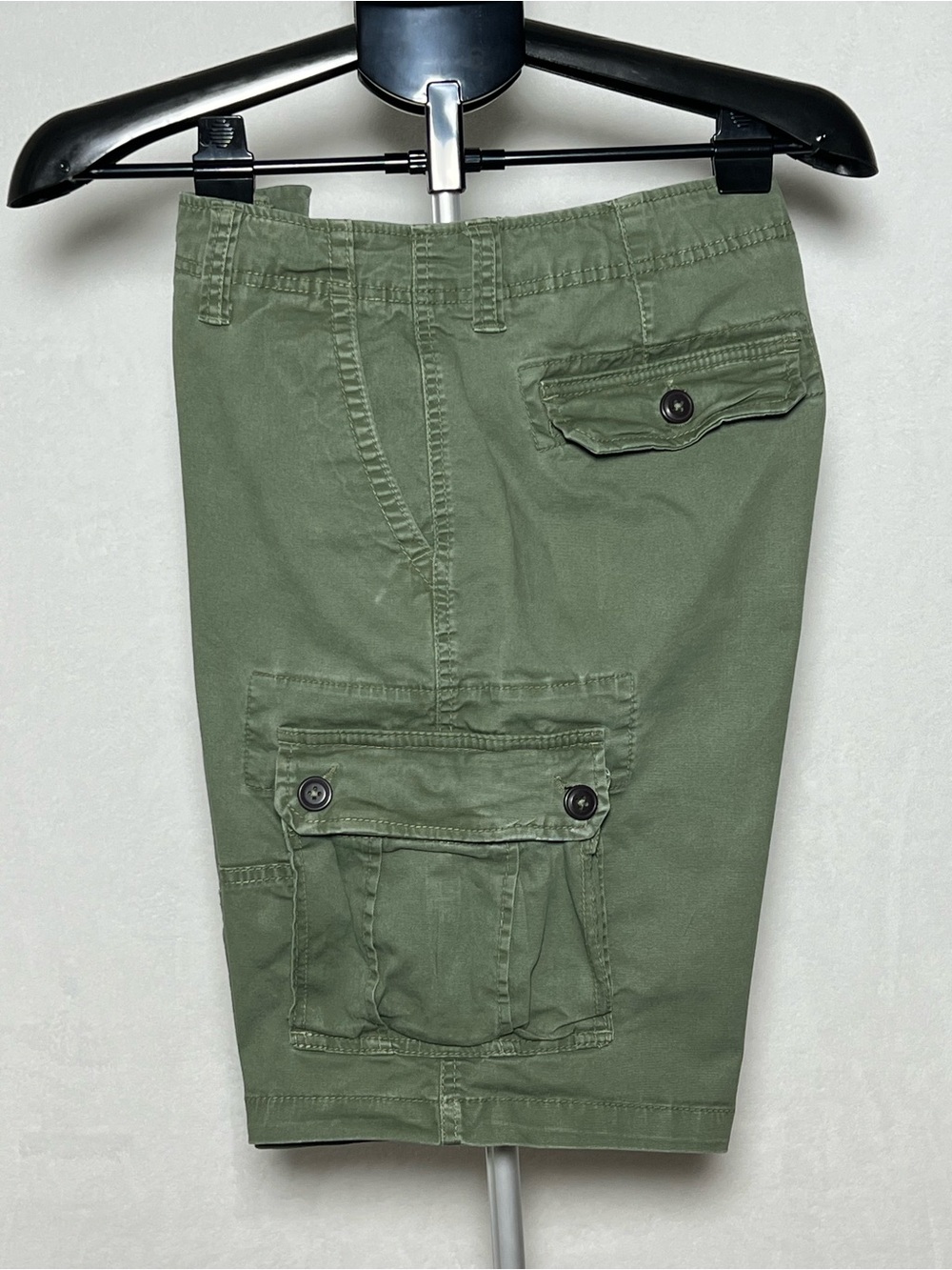 AEROPOSTALE Green Cargo Shorts - Waist 31